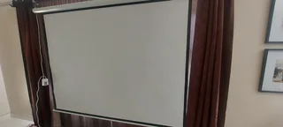 REDUCED ! Bargain ! Brand New ! Ironclad 100 &#34; Electric Projector screen with remote !