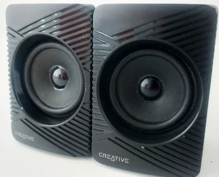 Nice Bargain ! Quality Creative SBS 2500 Bluetooth, 2,1 Speaker system with remote !