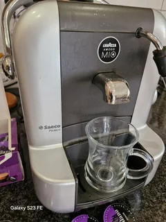 BARGAIN ! Excellent Saeco Lavazza A Modo Mio Premium capsule coffee machine !