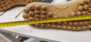 Adidas Kids Golf shoes ! Unisex size 5 ! Good used condition ! Bargain !