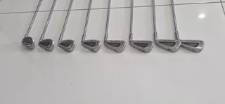BLACK FRIDAY SALE ! Bargain ! Full set of Cobra golf Irons, from 4-SW in good condition !