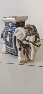 BLACK FRIDAY SPECIAL ! ABSOLUTELY STUNNING ! Vintage Asian Huge Ceramics Elephant stand !