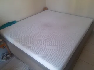 Tempur king size Bed from Denmark