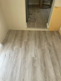 Vinyl Floors, Laminate Floors At Affordable Prices…. Commercial And Residential