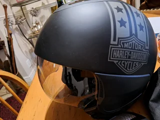 Motor cycle helmet
