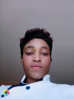 My self  im looking for a job