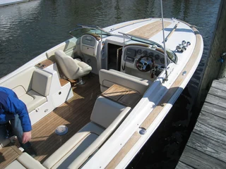 Chris Craft 28 Corsair