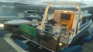 Leisure Liner House Boat