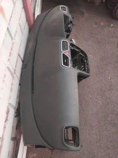 VOLKSWAGEN SCIRROCO DASH BOARD FOR SALE
