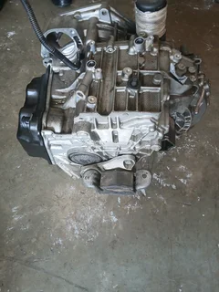 VOLKSWAGEN TRANSPORTER 2.0TDI DSG GEARBOX FOR SALE