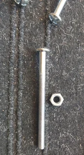 200 x M6 x 75mm Bolts Nuts and Washers