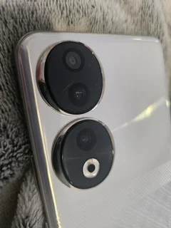 Honor 90 with all accessories in box and extra cover