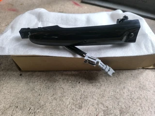 Selling Nissan juke Brand New electrical door handle