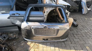 2010 Honda CRV tailgate shell