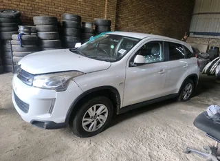 Stripping Citroen C4 Aircorss SUV Spare Parts