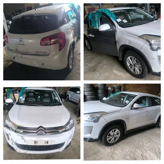 Stripping Citroen C4 Aircross SUV spare parts