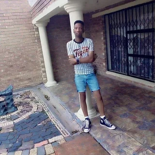 Who has a job for a coloured Afrikaans and English coloured guys in Randburg