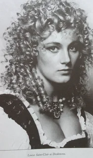 Shakespeare at Maynardville - Helen Robinson - Hardcover - signed by Author