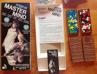 The ORIGINAL and MINI Mastermind game in one box - 1972 first release