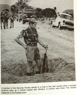 When the going was rough - A RHODESIAN STORY - James MacBruce - Hardcover