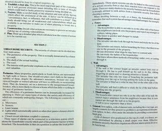 STAYING ALIVE - Ron Reid-Daly - Founding Commander of the Selous Scouts - Hardcover