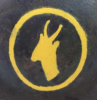 Brodie helmet featuring COPY of hand painted emblem of first South African Infantry Brigade 1916