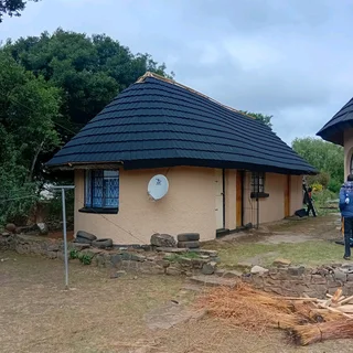 Thatch Roofs and Repairs 0739930111