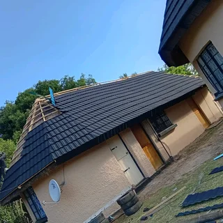 Thatch Roofs and Repairs 0739930111