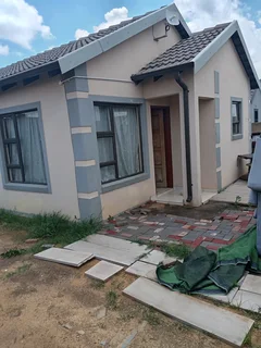 I'm looking someone who want to rent a house