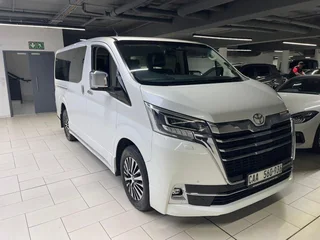 2022 Toyota Quantum 2.8 LWB 6-Seater VX Premium for sale!