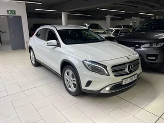 2014 Mercedes-Benz GLA 220 CDI 4MATIC 7G-DCT for sale!