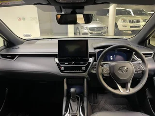2025 Toyota Corolla Cross 1.8 HEV (Hybrid) XR CVT for sale!