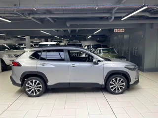 2025 Toyota Corolla Cross 1.8 HEV (Hybrid) XR CVT for sale!