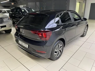 2024 Volkswagen Polo Hatch 1.0 TSI for sale!
