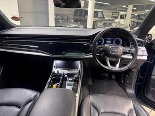 2019 Audi Q8 55TFSI Quattro S-LINE Tiptronic for sale!