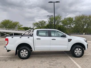 (R219 900 NEG) Finance Available 2014 Ford Ranger 2.2 XL D/C 6 Speed