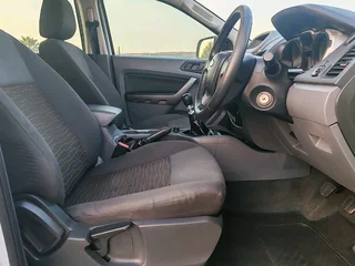 (R199 900 NEG) Finance Available 2013 Ford Ranger 2.2 XLS 4X4