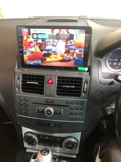 MERCEDES BENZ C-CLASS RADIO (W204 PRE-FACELIFT)9 INCH ANDROID MEDIA/NAVIGATION/BLUETOOTH UNIT