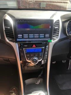 HYUNDAI i30 9 INCH ANDROID TOUCHSCREEN MEDIA PLAYER