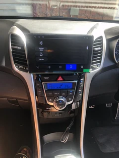 HYUNDAI i30 9 INCH ANDROID TOUCHSCREEN MEDIA PLAYER