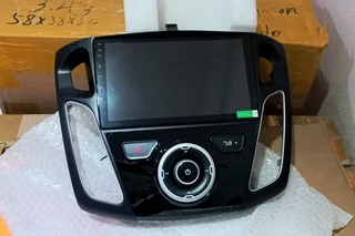 FORD FOCUS 9 INCH ANDROID TOUCHSCREEN MEDIA PLAYER