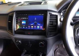 FORD RANGER T7 9 INCH ANDROID TOUCHSCREEN MEDIA PLAYER
