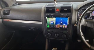 VW GOLF 5 ANDROID 9 INCH  TOUCHSCREEN MEDIA PLAYER WITH GPS/BLUETOOTH