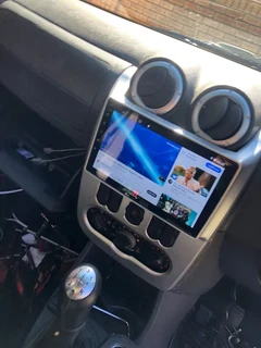 Nissan np200 9 inch android touchscreen media unit with apple carplay android auto bluetooth