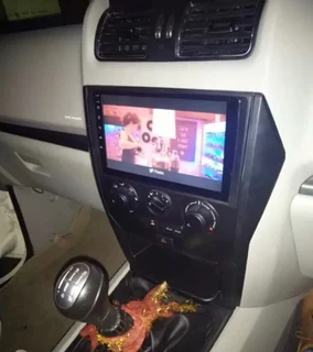 Mahindra scorpio 9 inch android media navigation unit