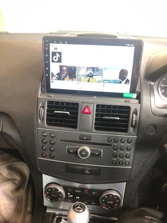 MERCEDES BENZ C-CLASS RADIO 9 INCH ANDROID MEDIA/NAVIGATION/BLUETOOTH UNIT (W204 PRE- FACELIFT)