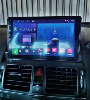 TT Audio Mercedes C-Class (2008-2012) Android Media Player With Apple CarPlay &amp; Android Auto