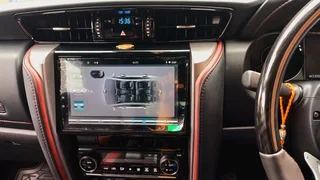 Android replaces unit Apple CarPlay &amp; Android Auto Rear Camera , front camera &amp; 360 Cameras