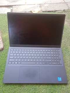dell vestro 3520 i3 12gen laptop