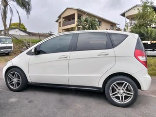 Fully licensed Mercedes A180